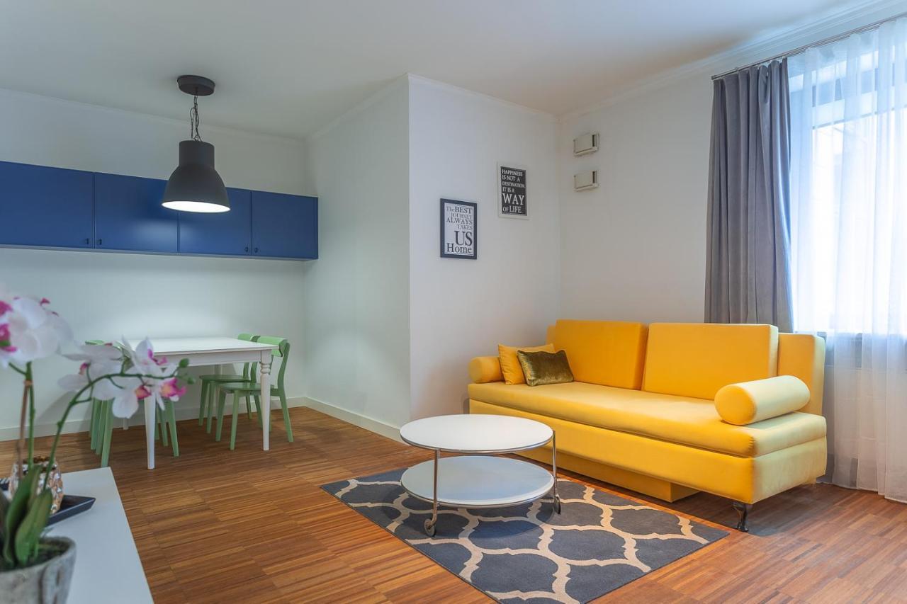 Rentplanet - Apartamenty Bagno Warszawa Zewnętrze zdjęcie